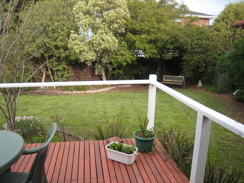 11 Kintyre Court, Greenvale VIC 3059