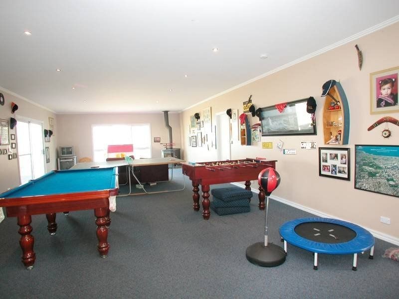 4 Clivedon Court, Greenvale VIC 3059