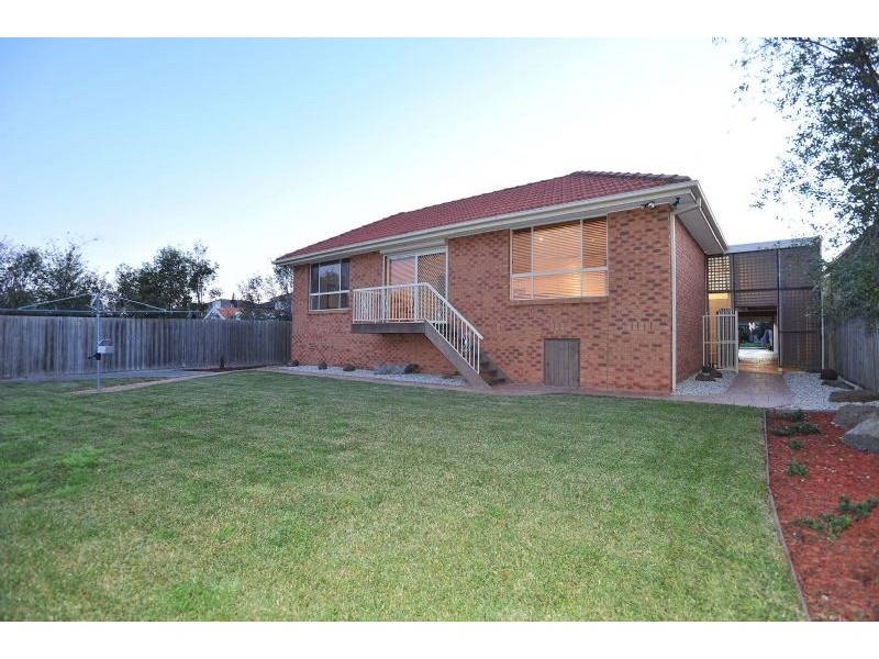 10 Maclachlan Court, Greenvale VIC 3059