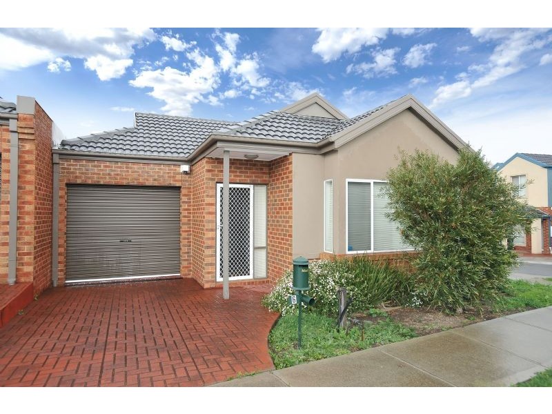 6 Seggan Circle, Gowanbrae VIC 3043