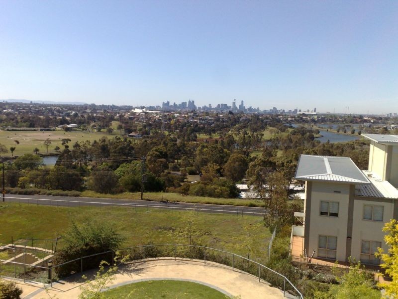 10/9 Horizon Drive, Maribyrnong VIC 3032