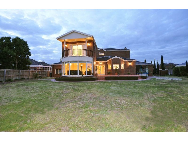 10 Burbridge Drive, Greenvale VIC 3059