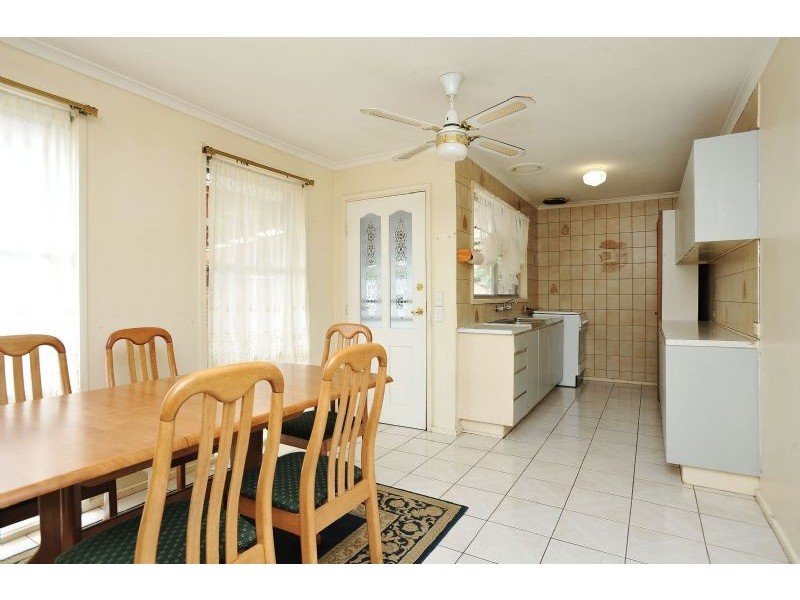 91 Erinbank Crescent, Westmeadows VIC 3049