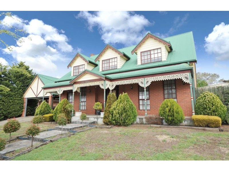 6 Hawick Court, Greenvale VIC 3059