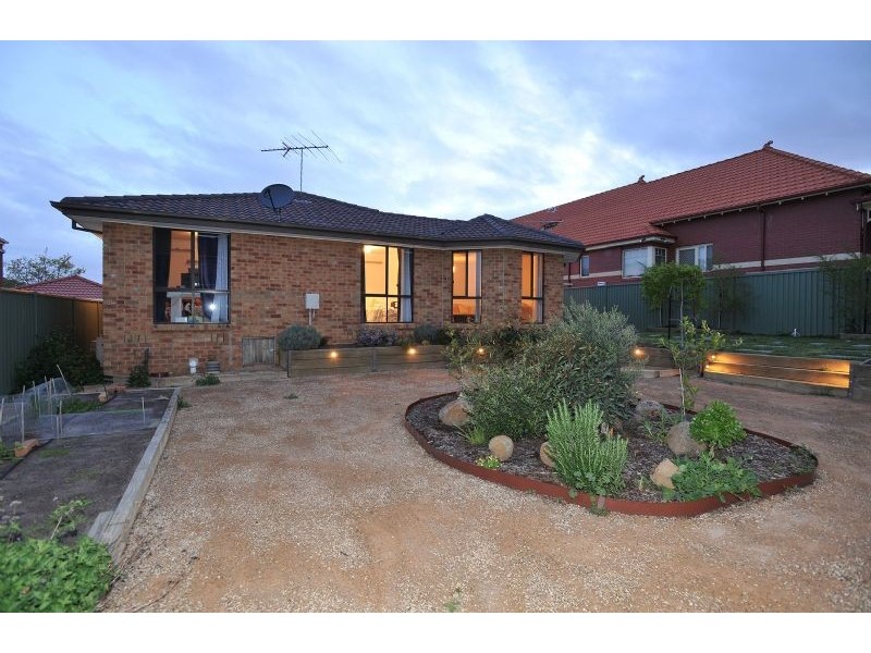 3 Shoemaker Street, Attwood VIC 3049