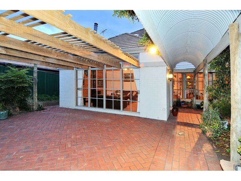 63 Heversham Grove, Greenvale VIC 3059