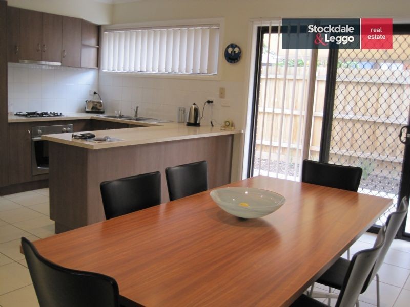 2/248 Melrose Drive, Tullamarine VIC 3043