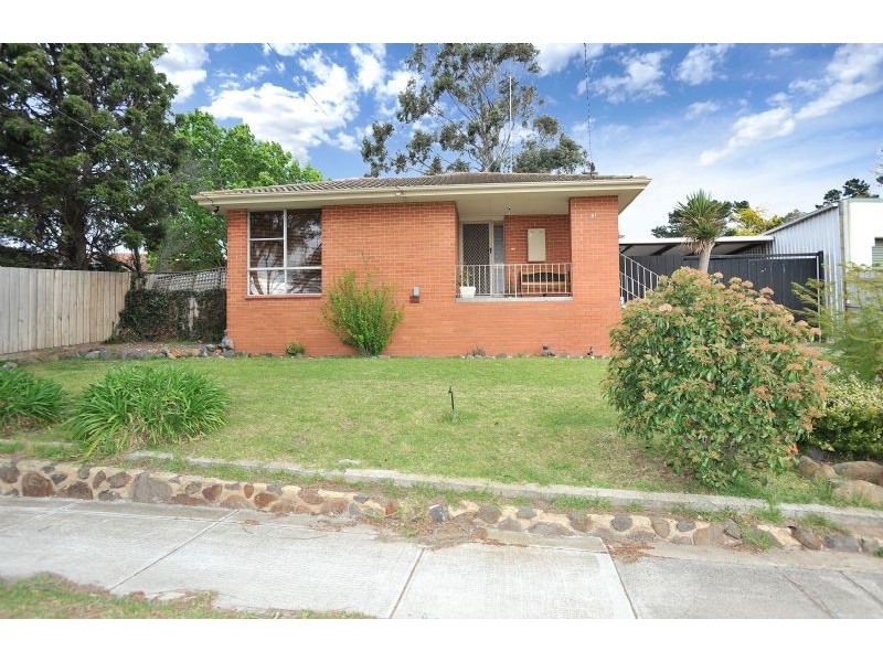 81 Erinbank Crescent, Westmeadows VIC 3049