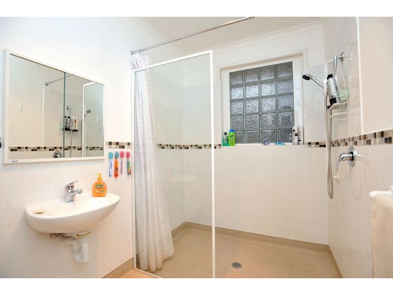 81 Erinbank Crescent, Westmeadows VIC 3049