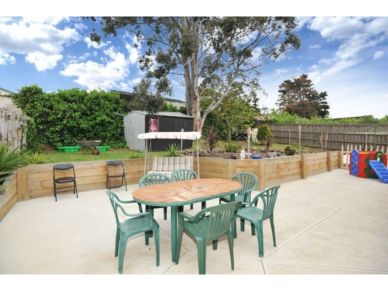 81 Erinbank Crescent, Westmeadows VIC 3049