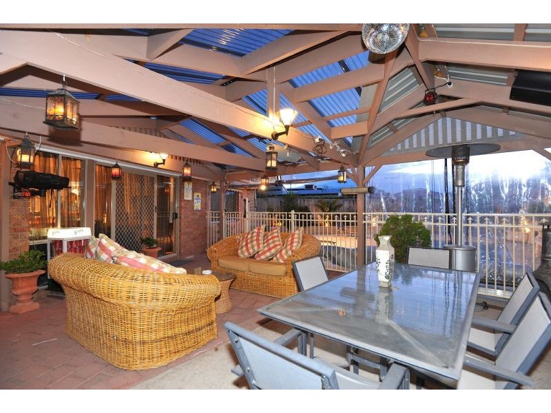 18 Gretna Close, Westmeadows VIC 3049