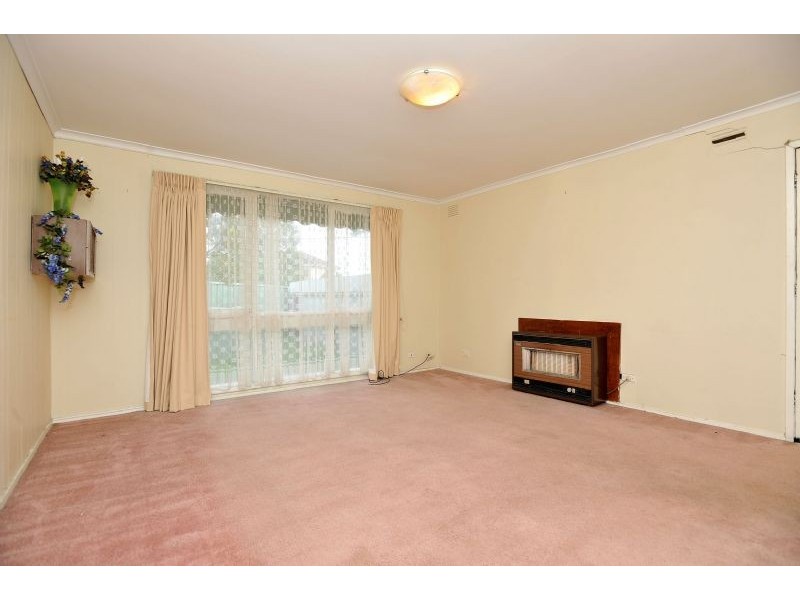 94 Carrick Drive, Gladstone Park VIC 3043