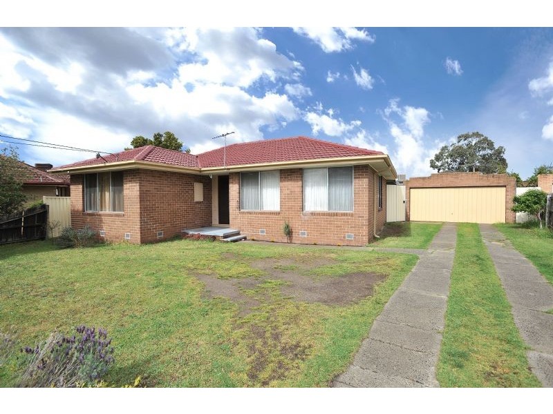11 Cosdown Close, Gladstone Park VIC 3043