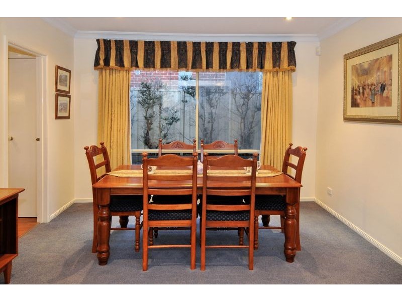 55 Alanbrae Terrace, Attwood VIC 3049