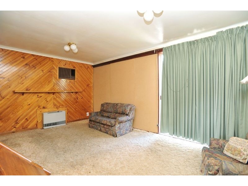 10 Shadforth Street, Westmeadows VIC 3049