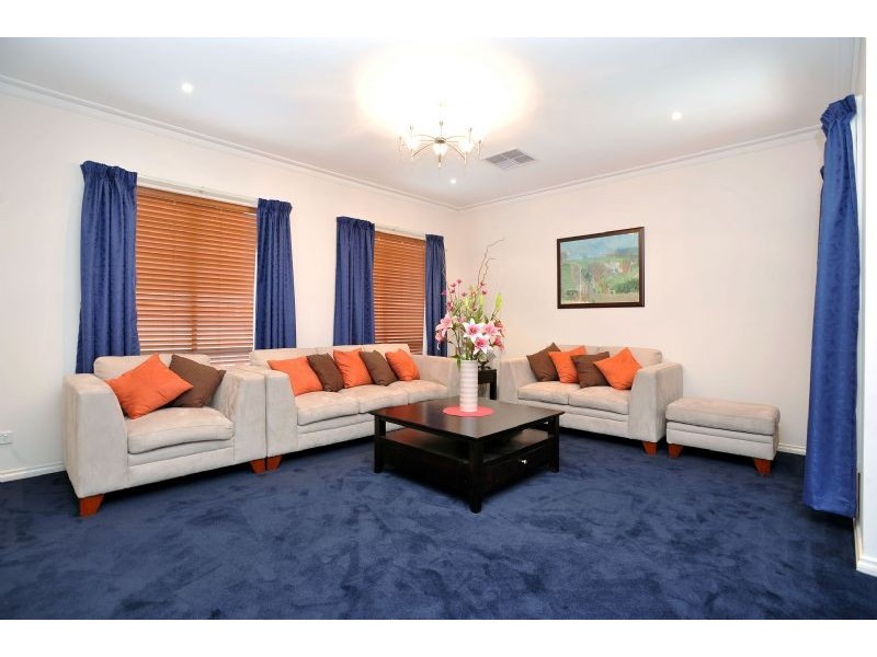 65 Clare Boulevard, Greenvale VIC 3059