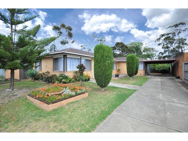 10 Aitken Place, Gladstone Park VIC 3043