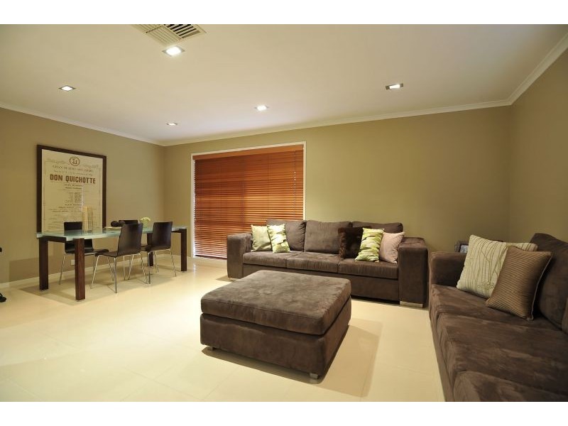 1  Gardenview Grove, Westmeadows VIC 3049