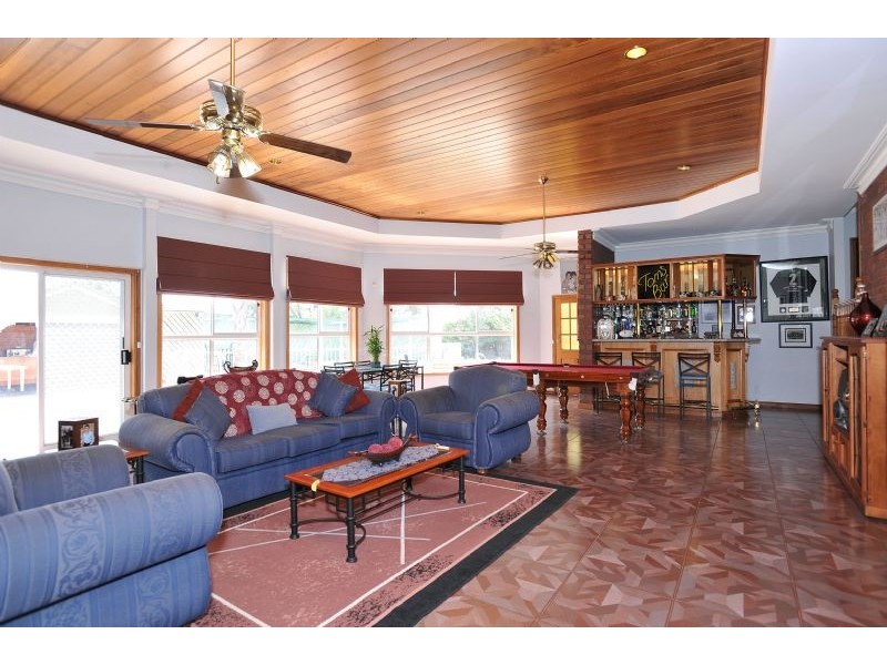 26 Glencairn Drive, Greenvale VIC 3059