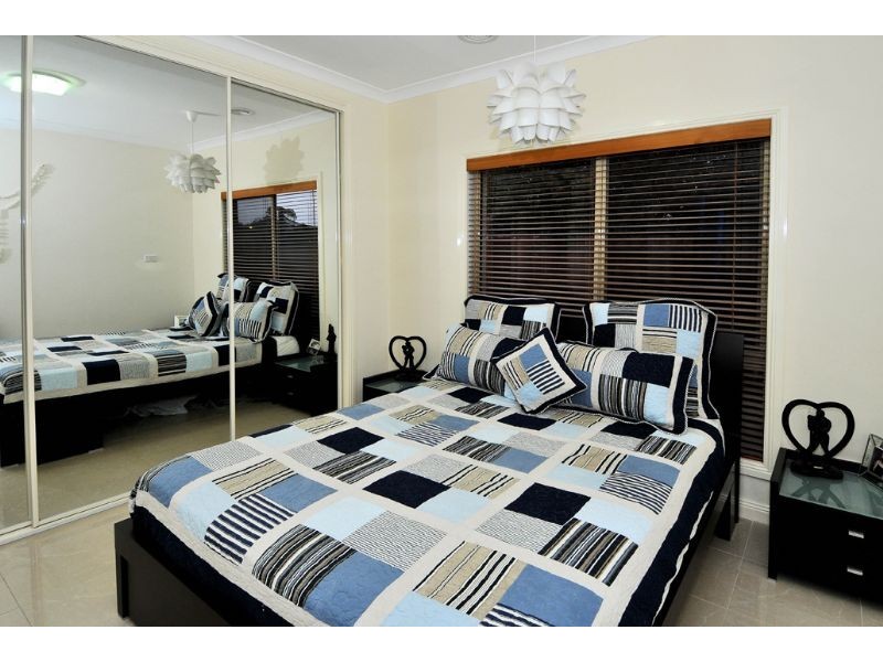 2/60 Toora Drive, Westmeadows VIC 3049