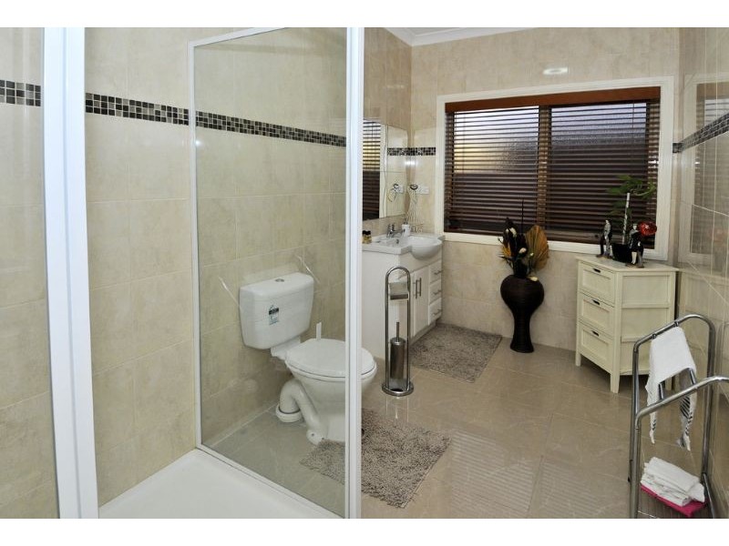 2/60 Toora Drive, Westmeadows VIC 3049