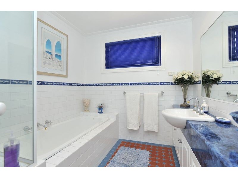 5 Brechin Court, Greenvale VIC 3059