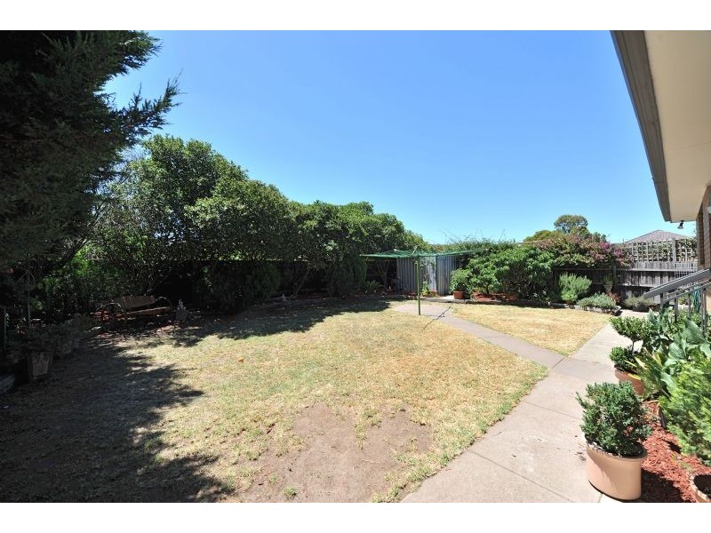 64 Kenny Street, Attwood VIC 3049