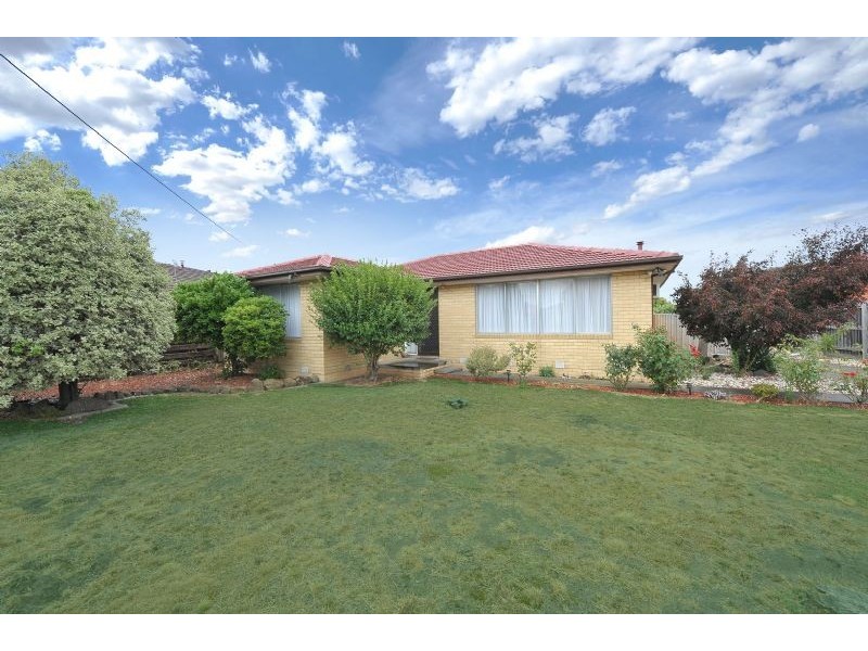 10 Payne Street, Gladstone Park VIC 3043