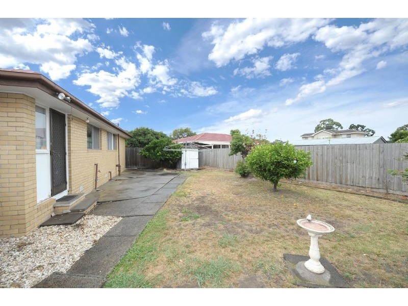 10 Payne Street, Gladstone Park VIC 3043