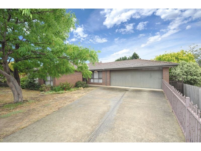 6 Avion Place, Westmeadows VIC 3049