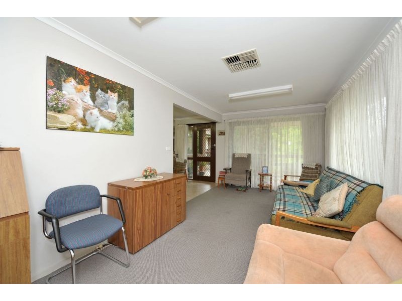 6 Avion Place, Westmeadows VIC 3049