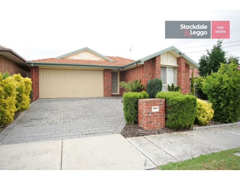 18 Hornsby Avenue, Westmeadows VIC 3049