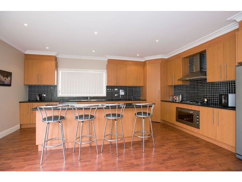 32 Langbourne Court, Greenvale VIC 3059