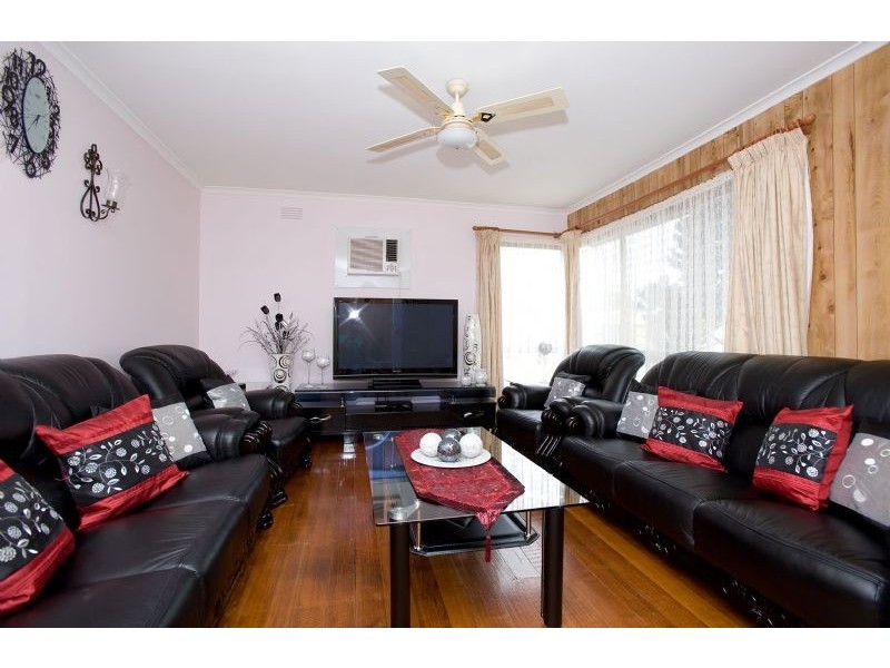14 Devenish Court, Westmeadows VIC 3049
