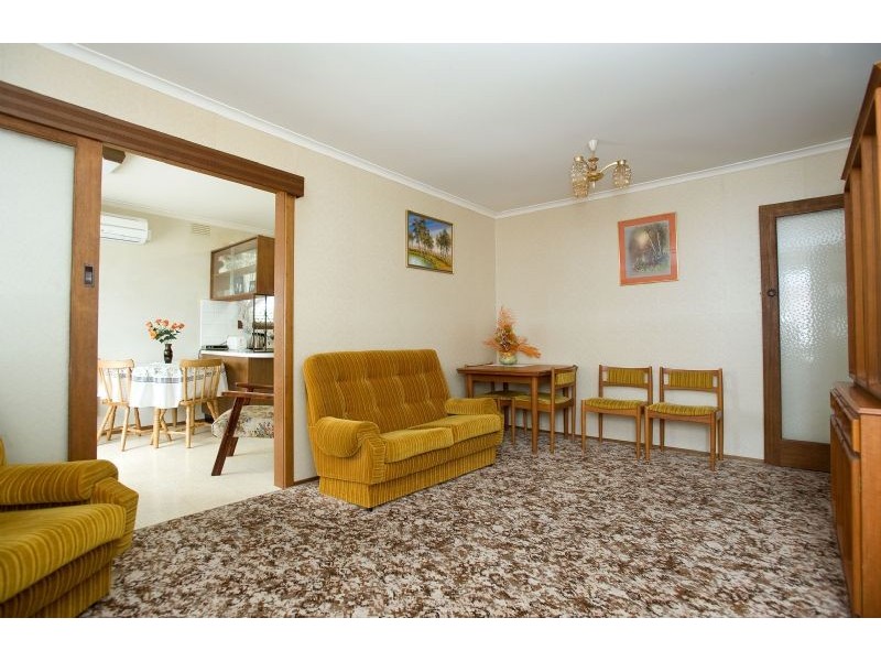 5 Padua Court, Gladstone Park VIC 3043