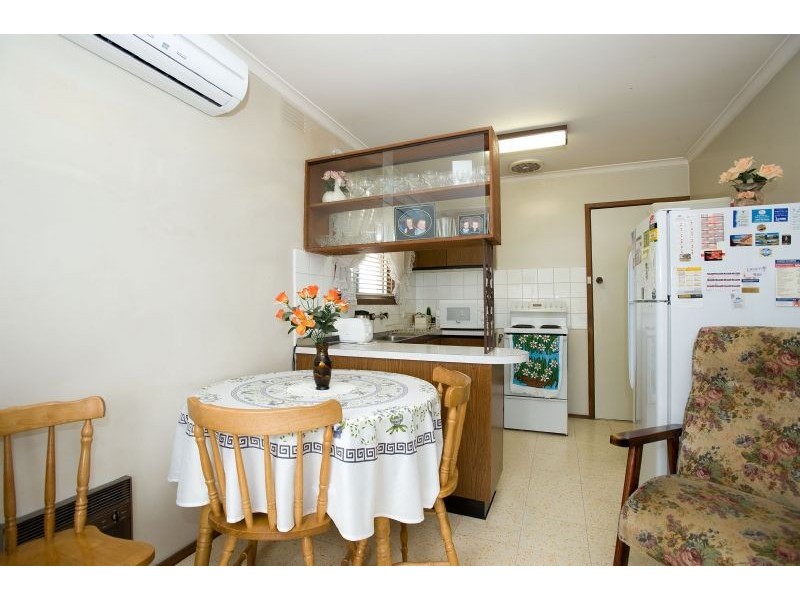 5 Padua Court, Gladstone Park VIC 3043