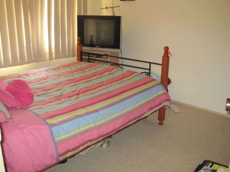 19 Burbank Avenue, Gladstone Park VIC 3043