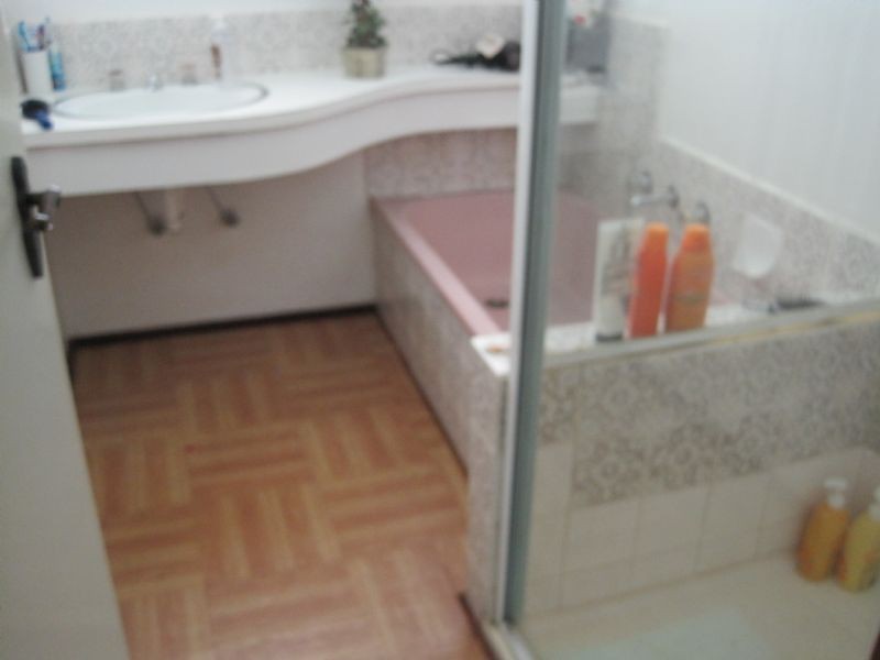 19 Burbank Avenue, Gladstone Park VIC 3043