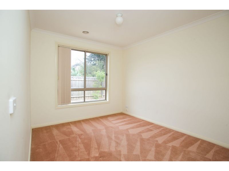 4/70 Broadmeadows Road, Tullamarine VIC 3043