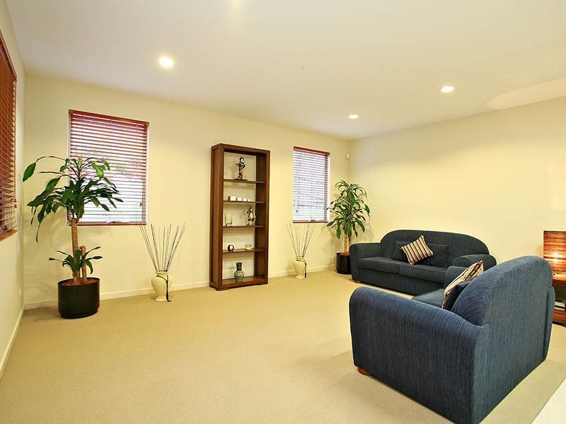 8 Annadale Mews, Greenvale VIC 3059