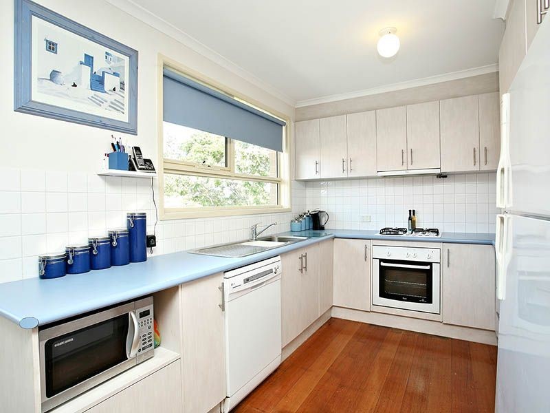43 North Circular Road, Gladstone Park VIC 3043