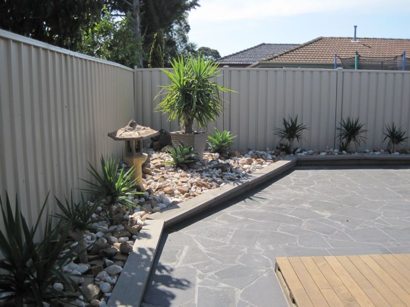 63 Lenoak Street, Gladstone Park VIC 3043