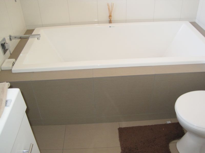 63 Lenoak Street, Gladstone Park VIC 3043