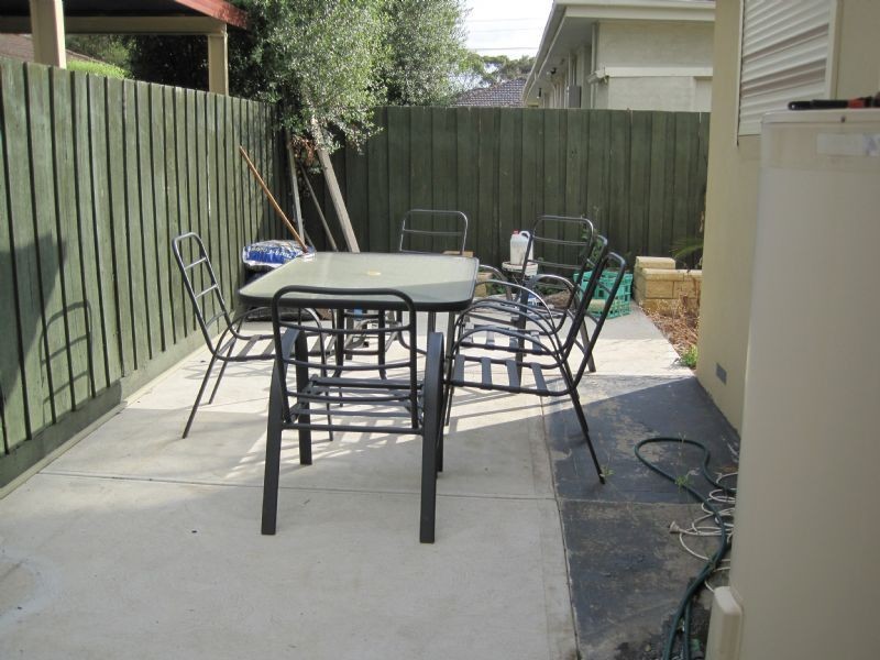 4/27 Broadmeadows Road, Tullamarine VIC 3043