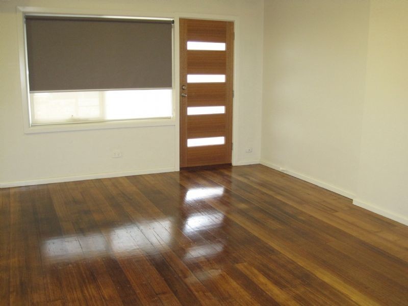 1/8 Waratah Avenue, Tullamarine VIC 3043