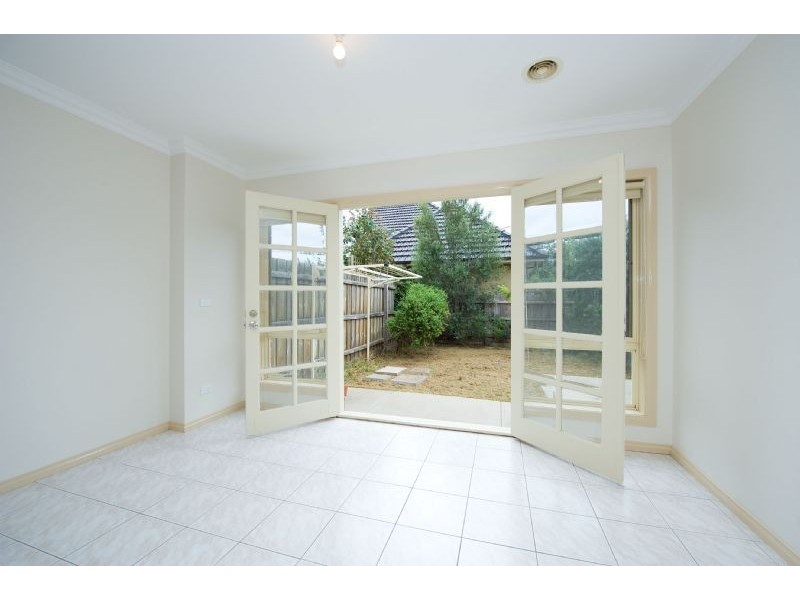 3/10 Banksia Grove, Tullamarine VIC 3043