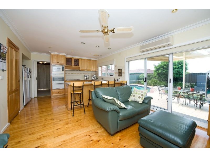 81 Hillcrest Drive, Westmeadows VIC 3049