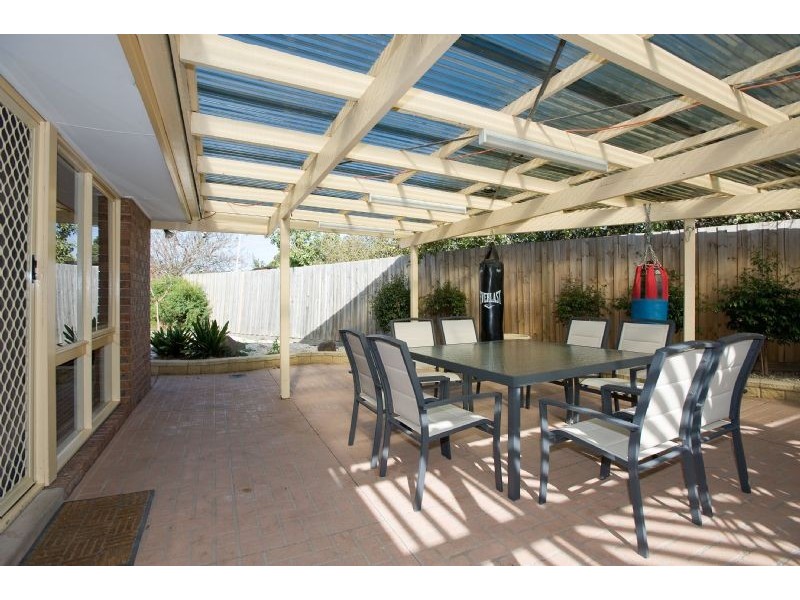 17 Gainford Court, Greenvale VIC 3059