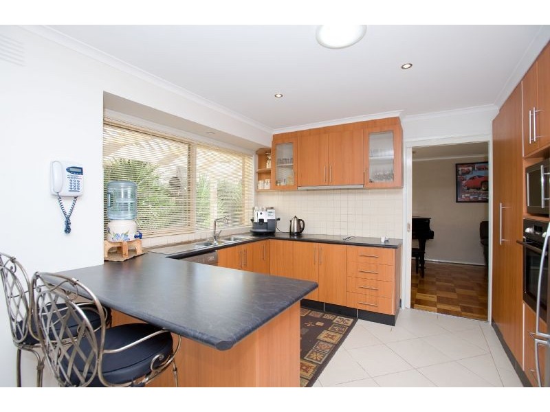 17 Gainford Court, Greenvale VIC 3059