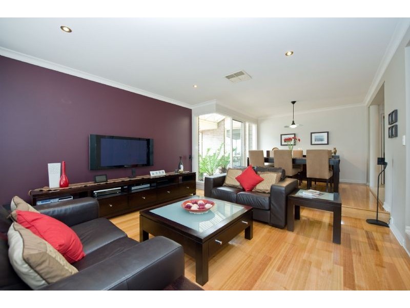 3 Blacksmith Drive, Attwood VIC 3049